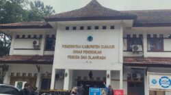 Guru PPPK Terancam Mundur, Kebijakan Rotasi Disdikpora Cianjur Dipertanyakan